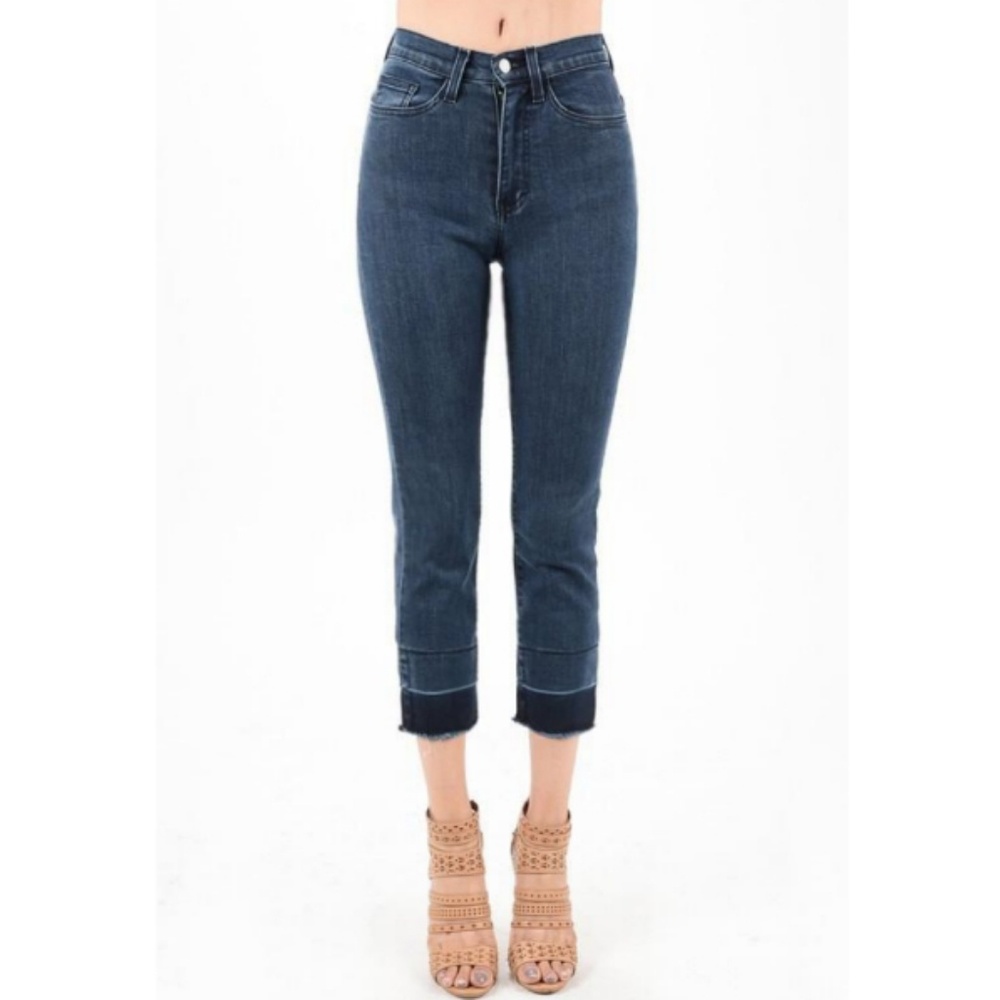 Judy Blue | Cropped Jeans